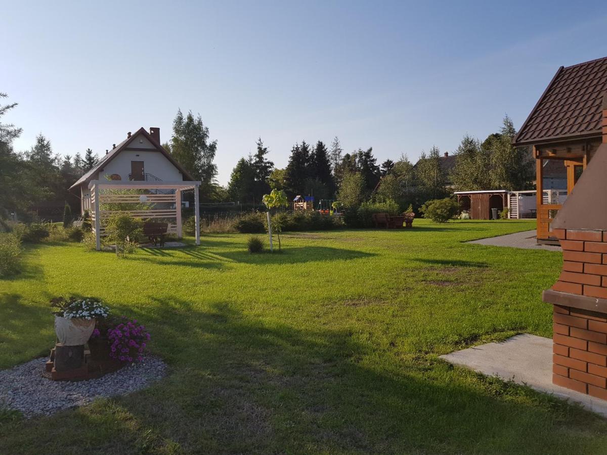 Domki Morskie Opowiesci Mikoszewo Exteriör bild